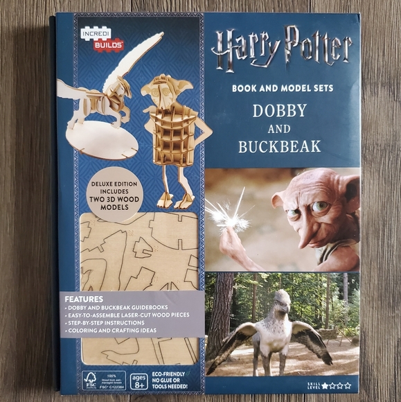 Harry Potter Book and Model Set - Dobby and Buckbeak - Picture 1 of 6